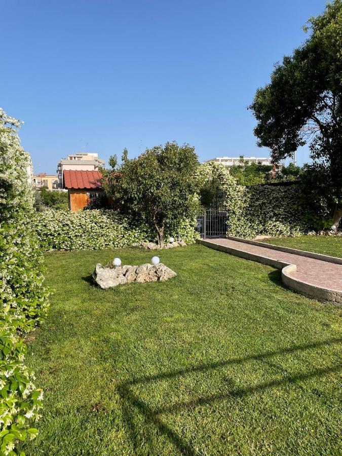 Villa Ardigo - Camera O Appartamento Bari Eksteriør bilde